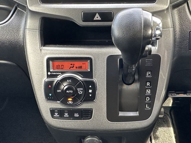 Mitsubishi DELICA D2 2016-07 9645-19