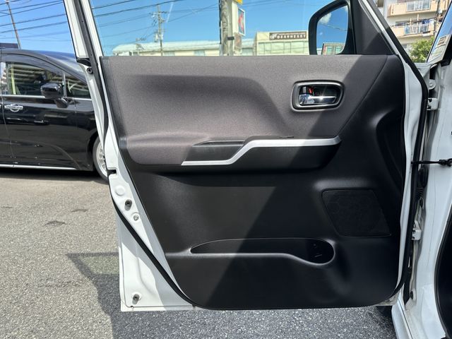 Mitsubishi DELICA D2 2016-07 9645-10