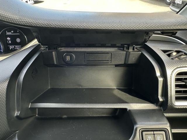 Mitsubishi DELICA D2 2016-07 9645-28