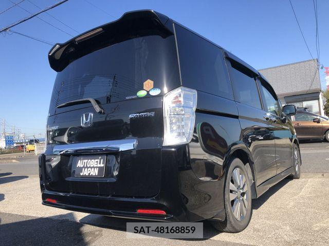 Honda STEP WGN 2014-11 206690-1