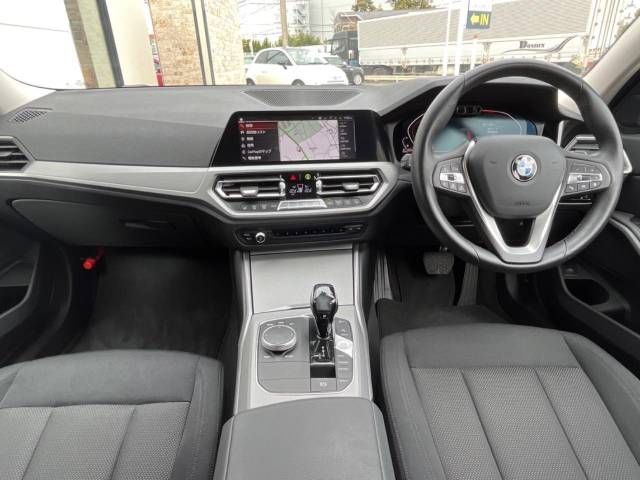 Bmw 3 SERIES 2019-09 187906-1