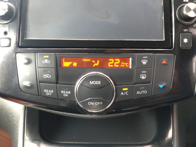 Nissan SERENA 2014-05 190539-19