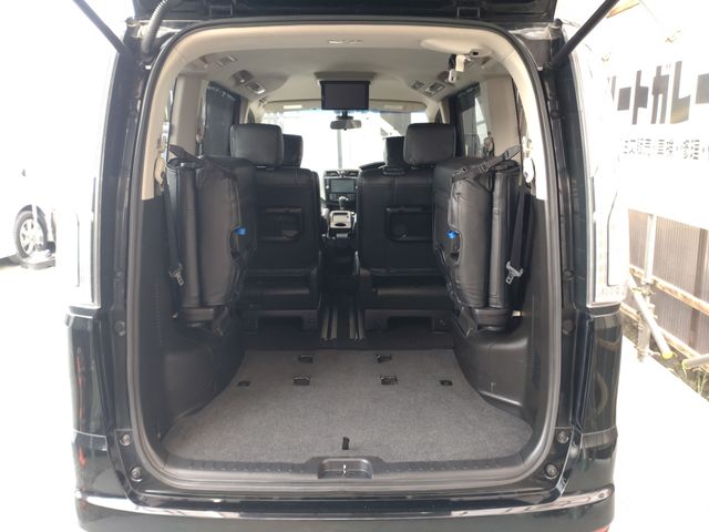 Nissan SERENA 2014-05 190539-10