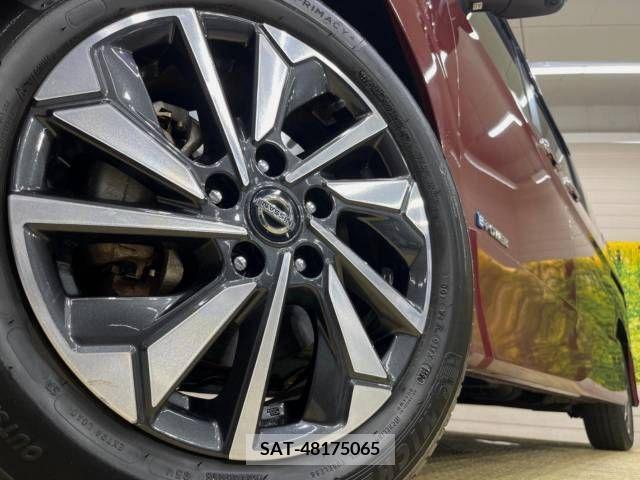Nissan SERENA 2021-03 377778-14
