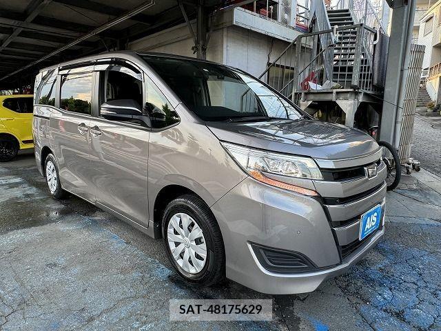 Toyota NOAH 2021-12 344458-4