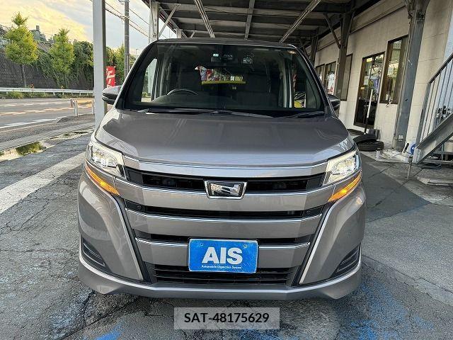 Toyota NOAH 2021-12 344458-3