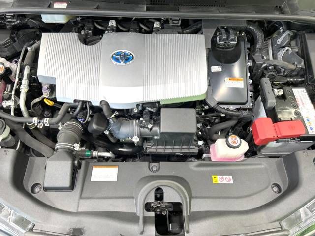 Toyota PRIUS 2020-09 195098-18