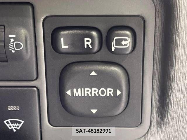 Toyota PRIUS 2012-02 322100-6