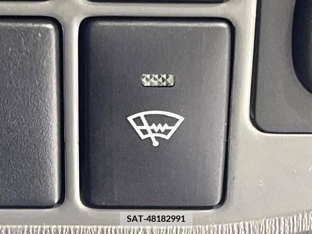 Toyota PRIUS 2012-02 322100-2