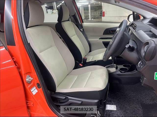 Toyota AQUA 2013-04 210317-10
