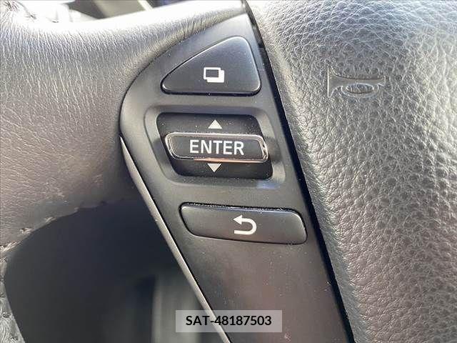 Nissan ELGRAND 2017-09 341545-27