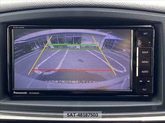 Nissan ELGRAND 2017-09 341545-4