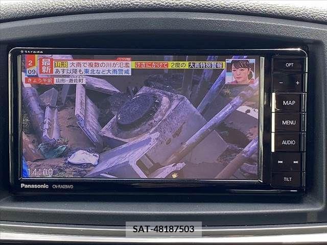 Nissan ELGRAND 2017-09 341545-3