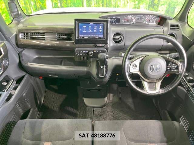 Honda N BOX 2018-03 364482-1