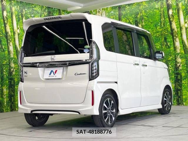Honda N BOX 2018-03 364482-17