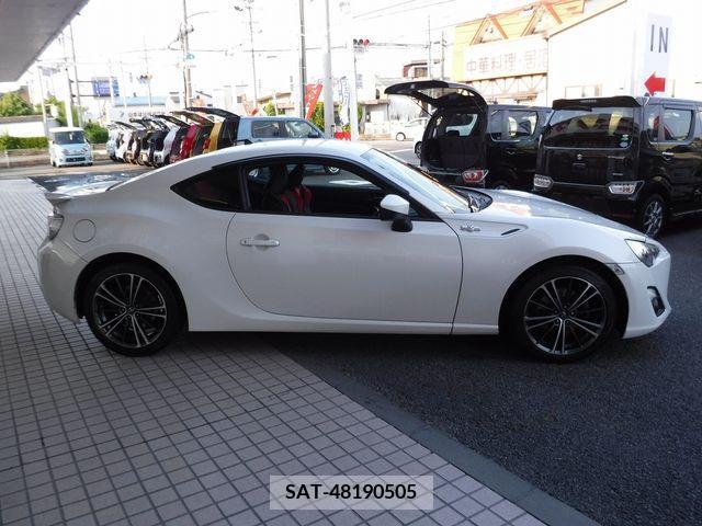Toyota 86 2013-06 321161-3