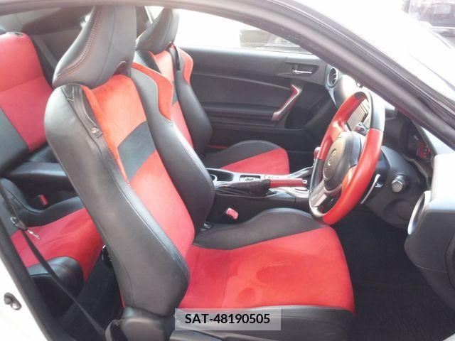 Toyota 86 2013-06 321161-9