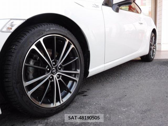 Toyota 86 2013-06 321161-6