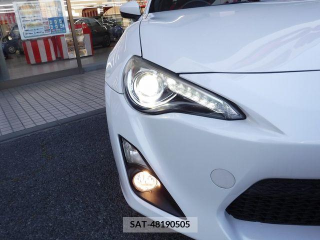 Toyota 86 2013-06 321161-4