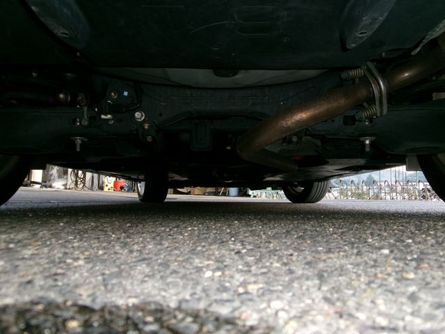 Lexus HS 2011-10 16663-9