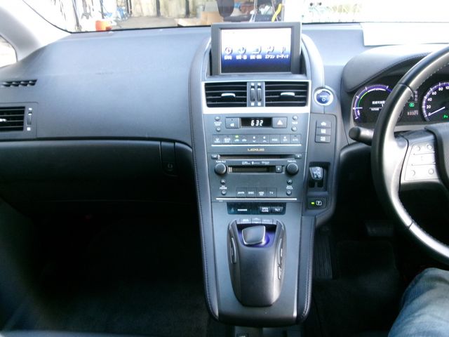 Lexus HS 2011-10 16663-17