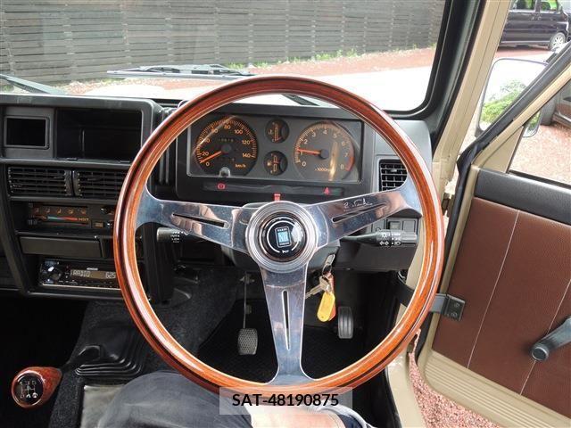 Suzuki JIMNY 1995-01 375587-27