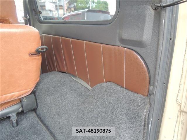 Suzuki JIMNY 1995-01 375587-20