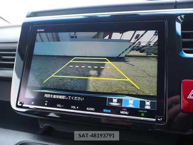 Honda e 2019-03 218441-16