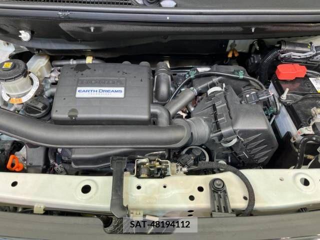 Honda N BOX CUSTOM 2017-12 218991-18
