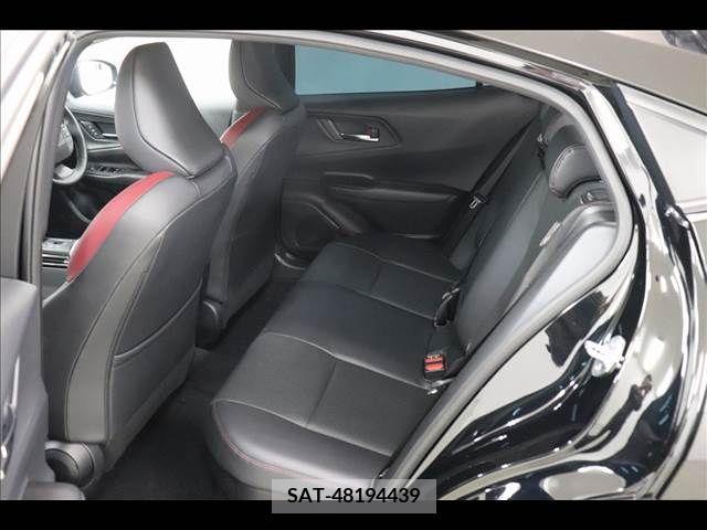 Toyota PRIUS 2023-02 282155-12