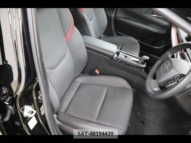 Toyota PRIUS 2023-02 282155-10