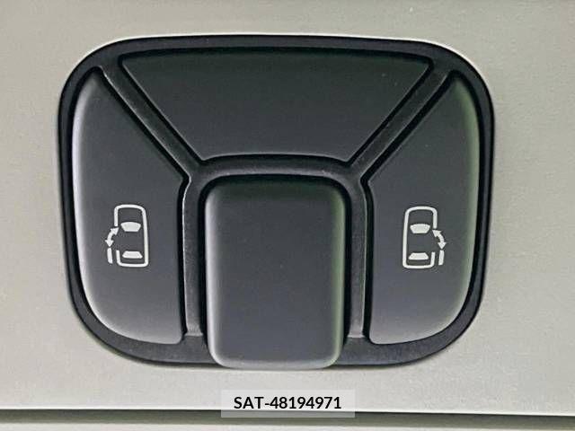 Toyota VELLFIRE 2013-07 289289-4