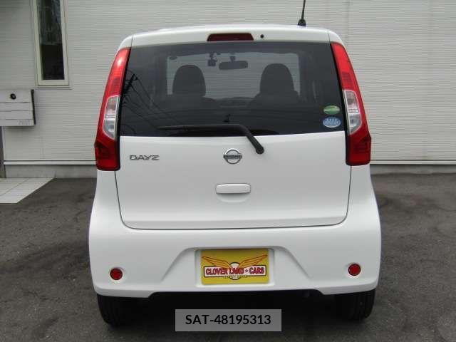 Nissan DAYZ 2017-09 266898-7