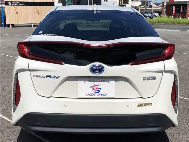 Toyota PRIUS PHV 2019-08 10312-12