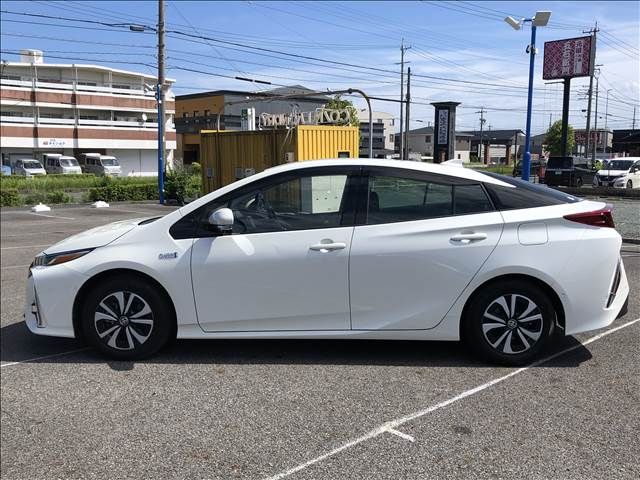 Toyota PRIUS PHV 2019-08 10312-14