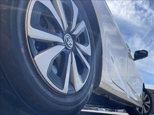 Toyota PRIUS PHV 2019-08 10312-17
