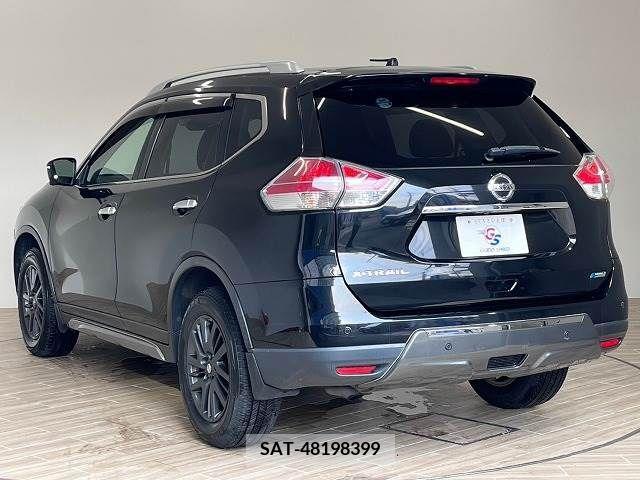 Nissan X-TRAIL 2015-02 374206-16