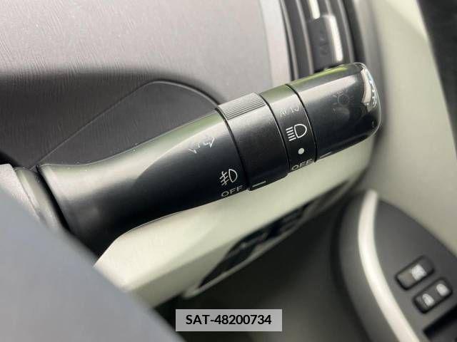 Toyota PRIUS 2011-11 366340-6