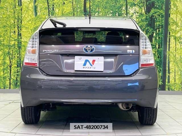 Toyota PRIUS 2011-11 366340-15
