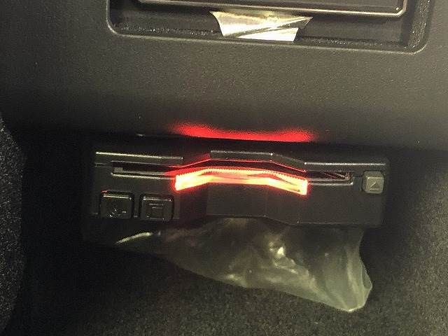 Peugeot 5008 2018-12 22849-10