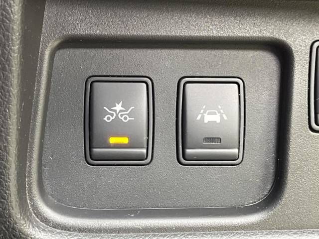 Nissan SERENA 2016-01 22298-6