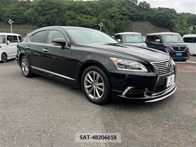 Lexus LS 2013-01 388196-4