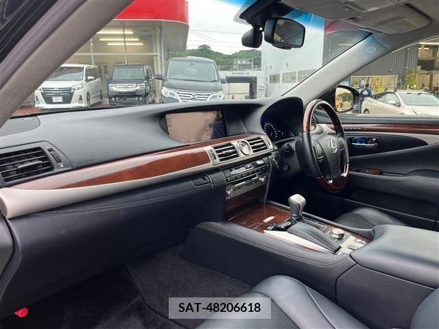 Lexus LS 2013-01 388196-22