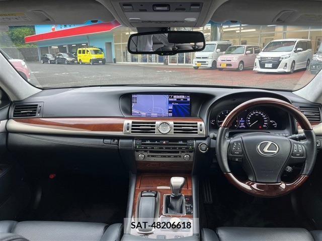 Lexus LS 2013-01 388196-1