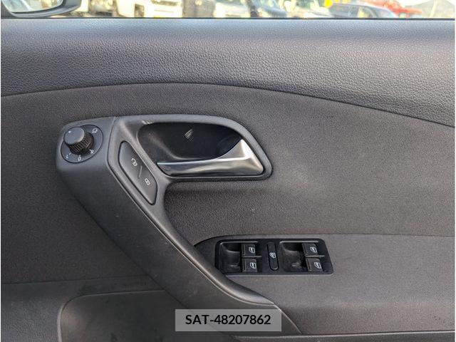 VolksWagen POLO 2011-10 204383-14