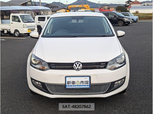 VolksWagen POLO 2011-10 204383-3
