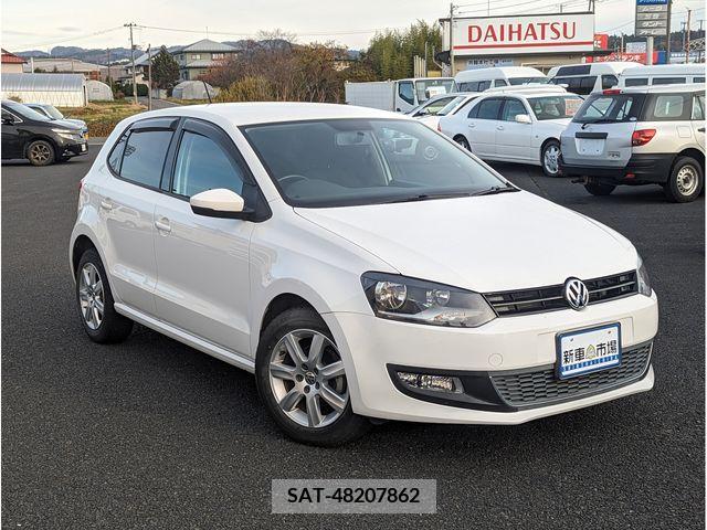 VolksWagen POLO 2011-10 204383-0
