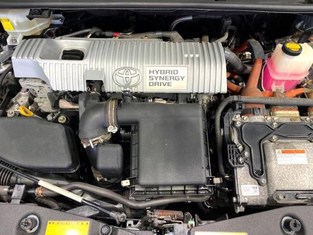 Toyota PRIUS ALPHA 2012-02 187919-19