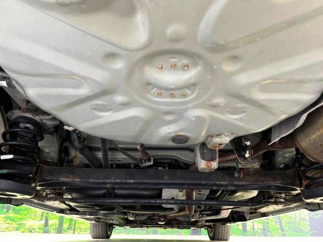 Toyota PRIUS ALPHA 2012-02 187919-18