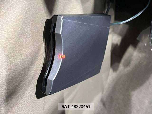 Nissan NOTE 2010-09 213117-7